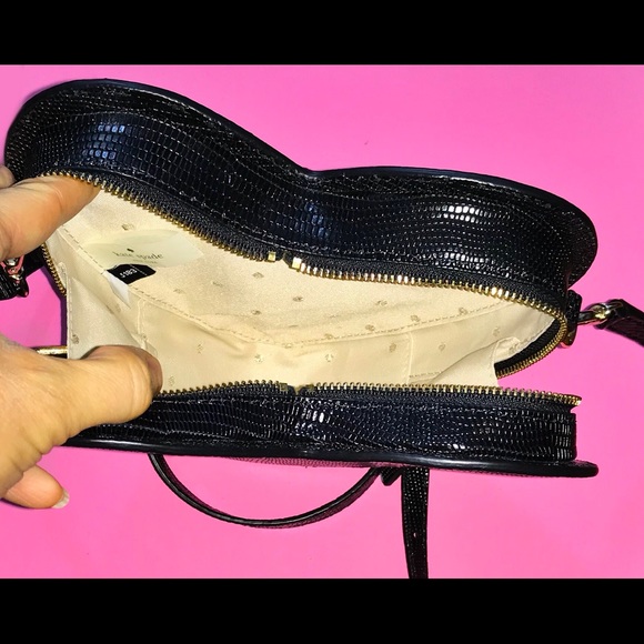 SOLD KATE SPADE SECRET ADMIRER BLACK HEART BAG - Picture 6 of 7